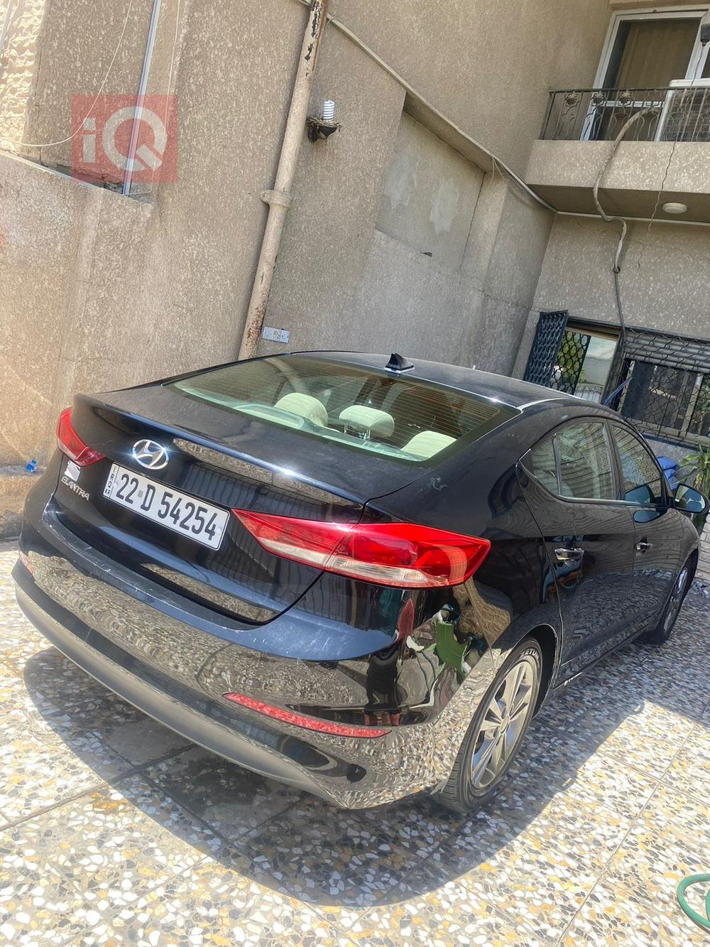 هیوندای ئەلەنترا
